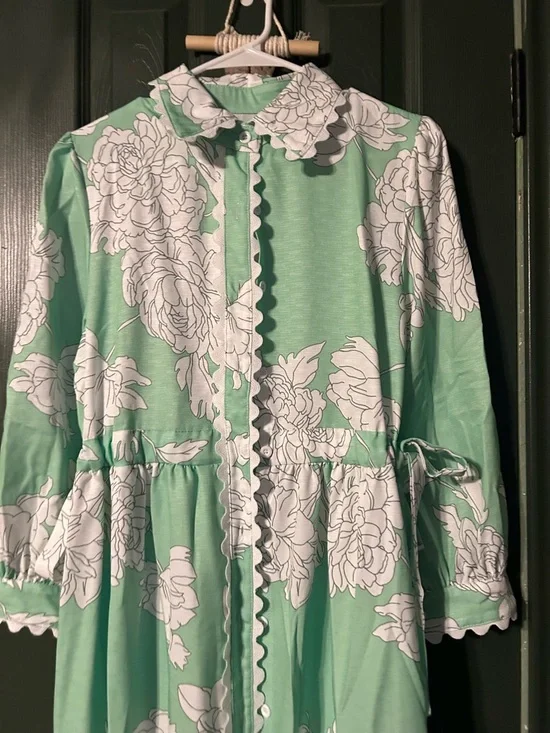 Amazon Mint Green and White Floral Maxi Shirt Dress - Picture 3 of 3
